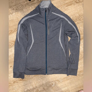 Lululemon Women’s Jacket Size Small Grey Nursing or Runner